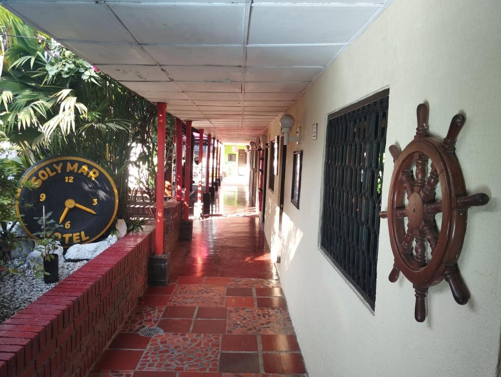 Hotel Sol Y Mar *